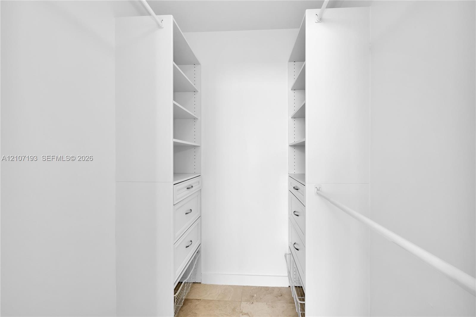 725 Ne 22nd Street 12c Property Photo 11