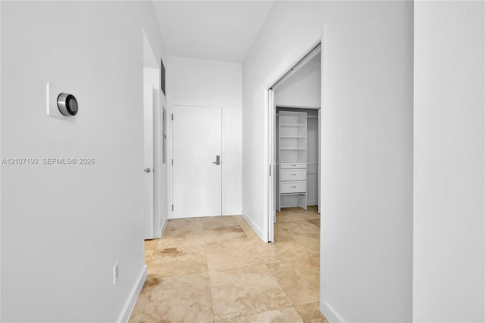 725 Ne 22nd Street 12c Property Photo 21