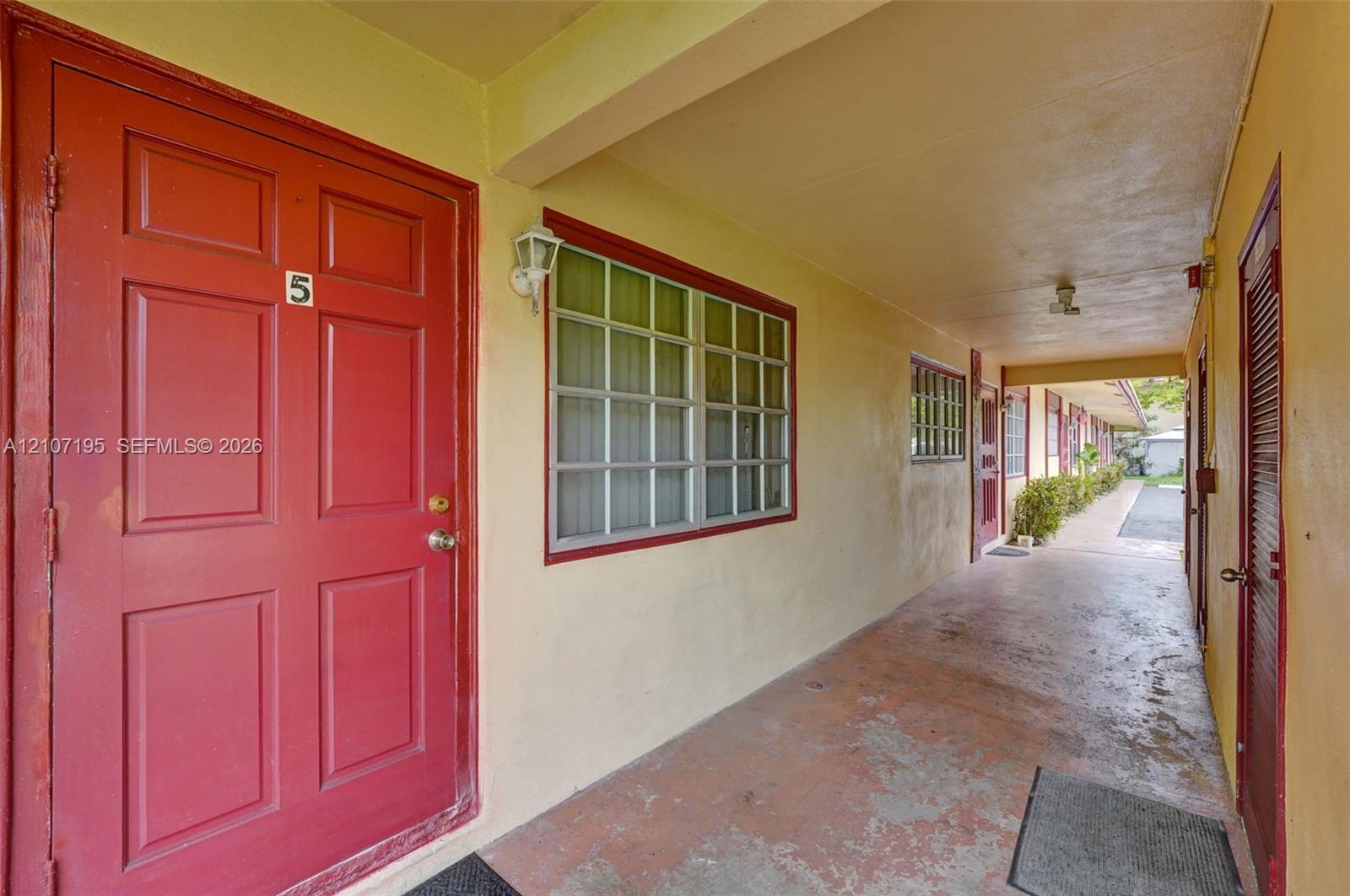 10301 NW 36th Street 5 Property Photo 1