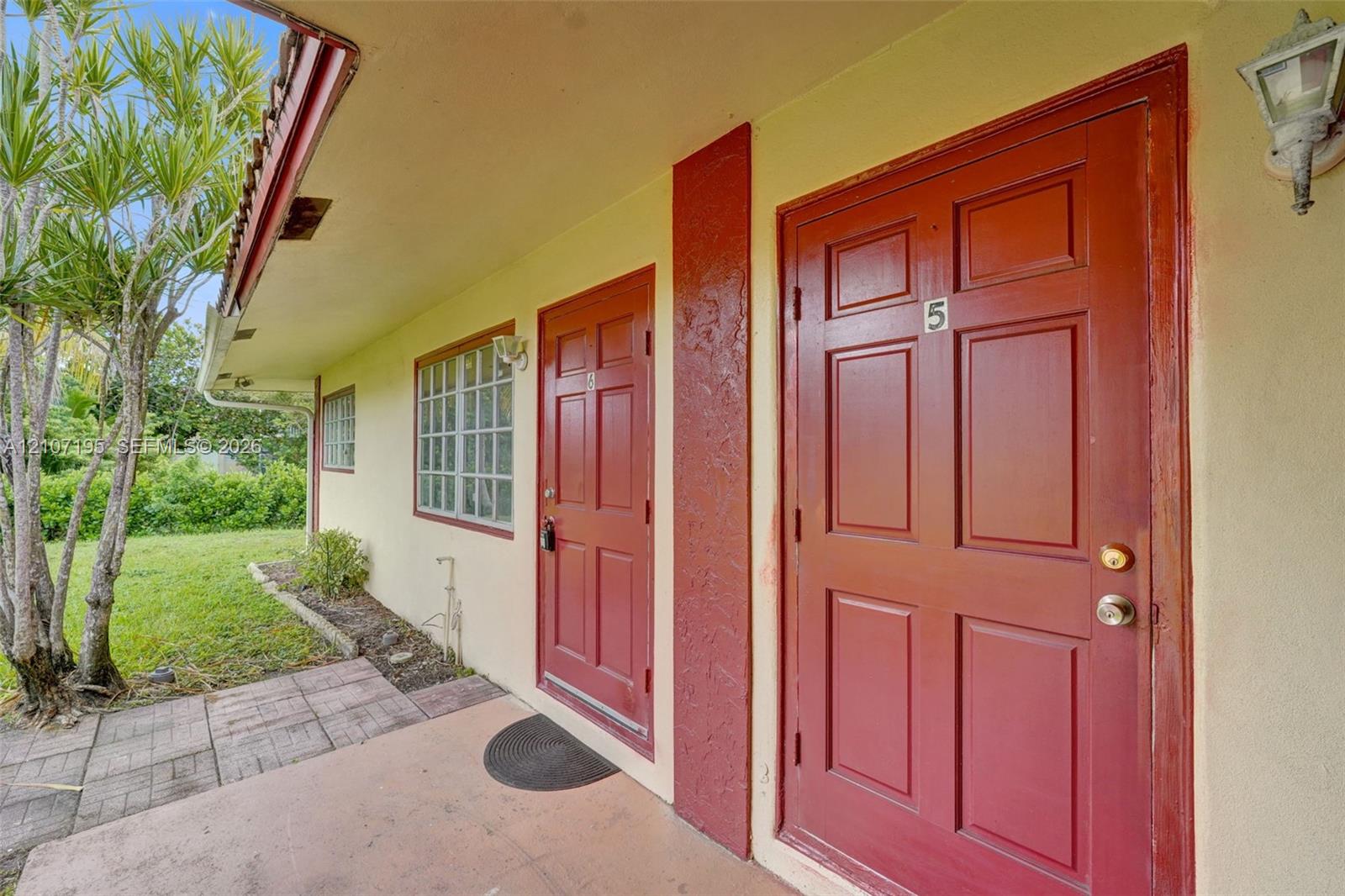 10301 Nw 36th Street 5 Property Photo 2