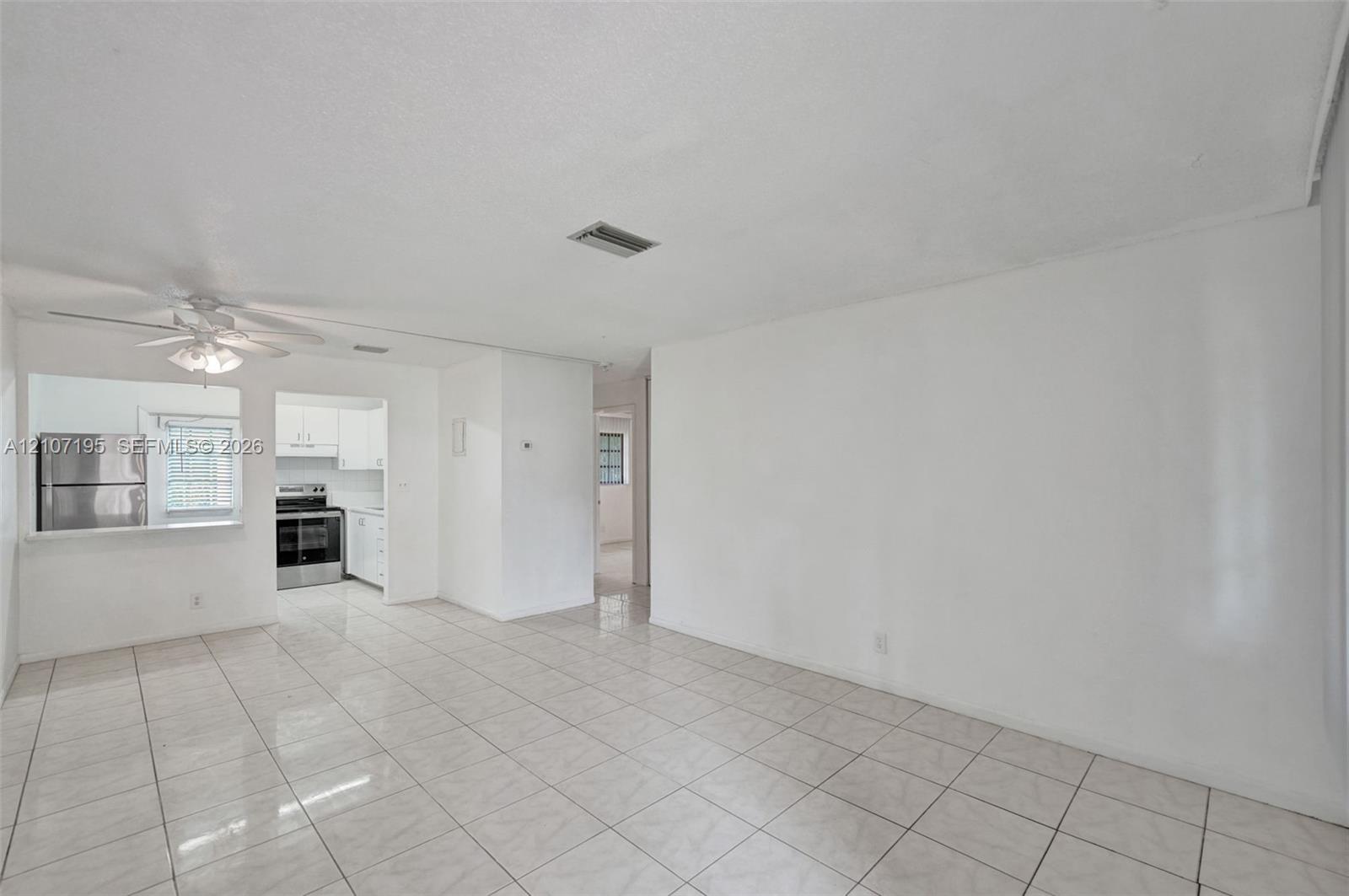 10301 Nw 36th Street 5 Property Photo 3