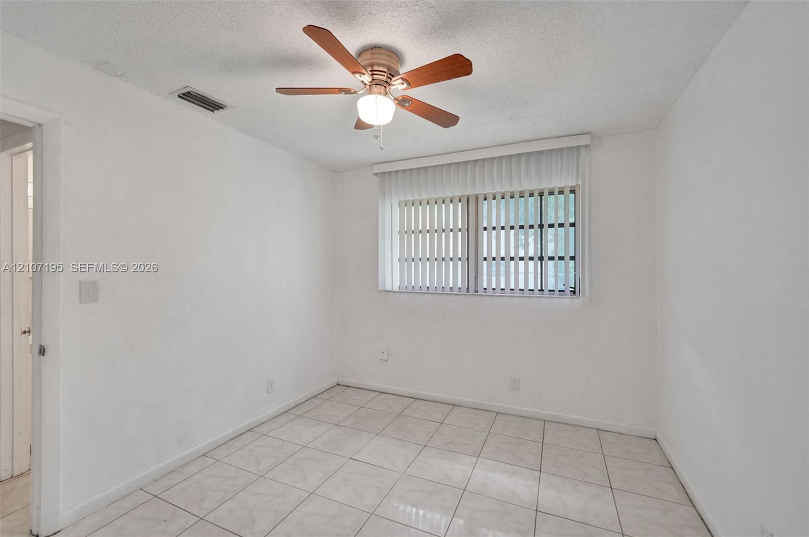 10301 Nw 36th Street 5 Property Photo 17