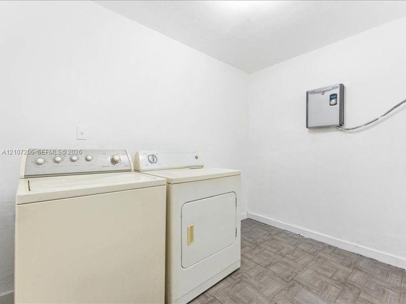 812 Nw 55th Terrace 812 Property Photo 8