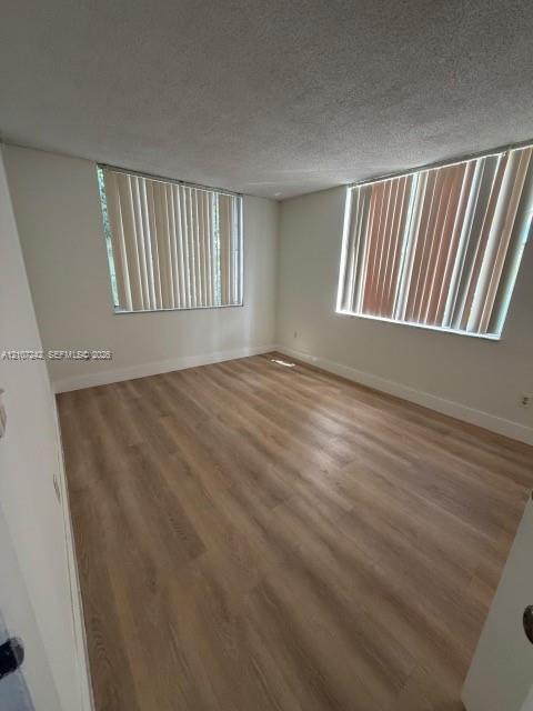 496 Nw 165th St Road D416 Property Photo 9