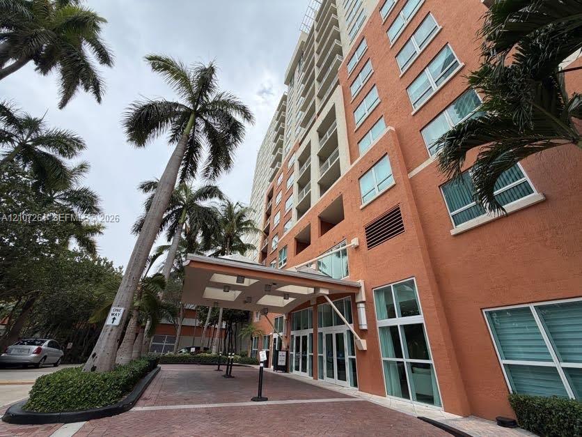 2000 N Bayshore Drive 126 Property Photo 1