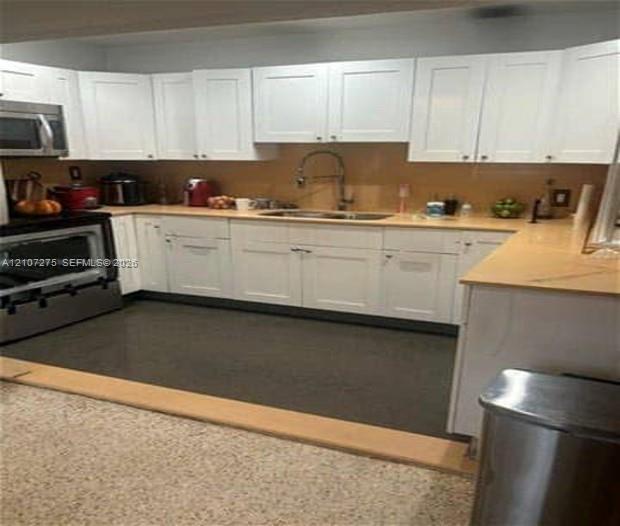 2511 Nw 24th Street Property Photo 2