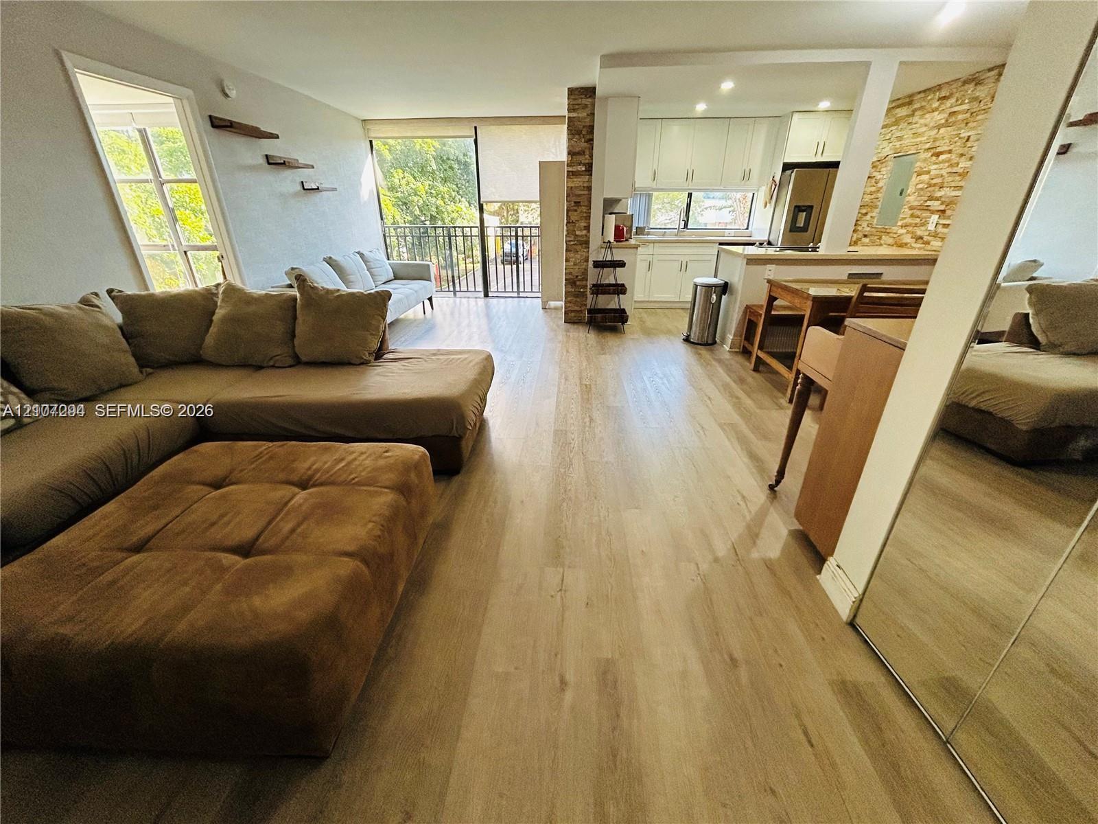 17021 N Bay Road 219 Property Photo 1