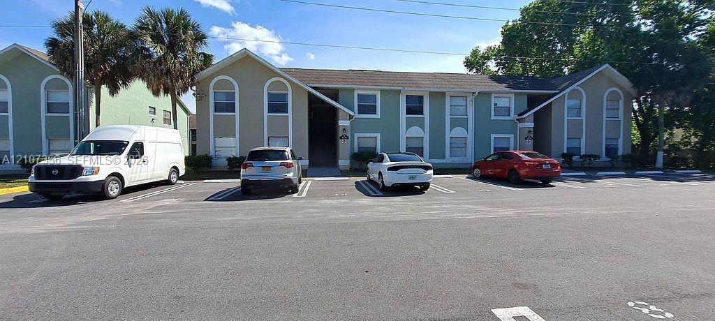 4100 Pershing Pointe Place 4 Property Photo 1