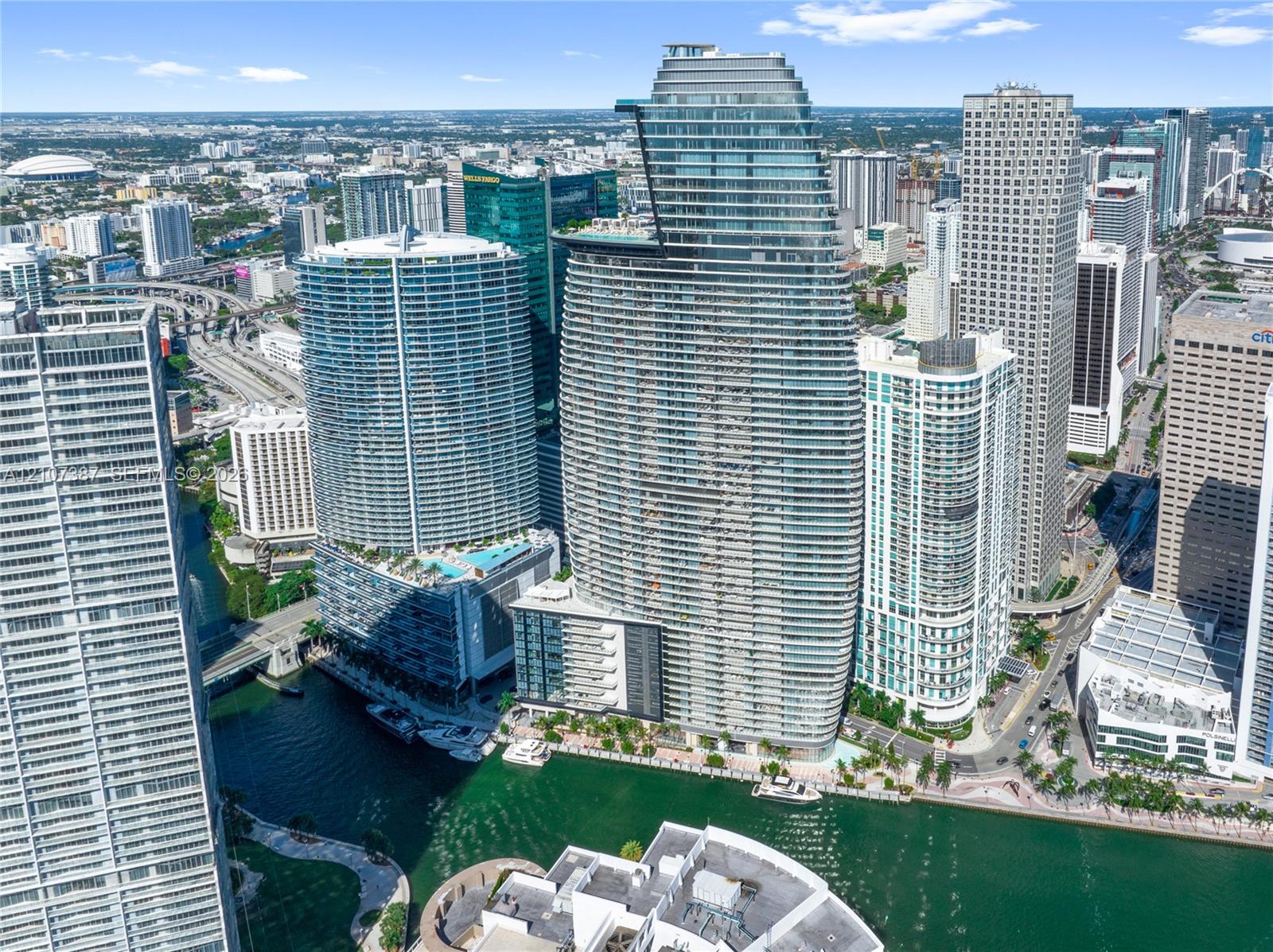 300 Biscayne Boulevard Way 4901E Property Photo 1