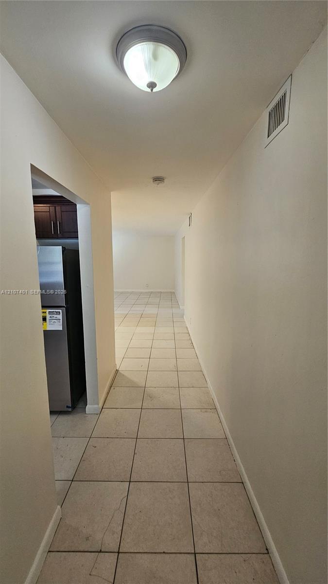 1524 Sw 5th Place C Property Photo 3