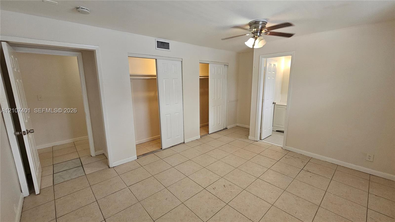 1524 Sw 5th Place C Property Photo 13