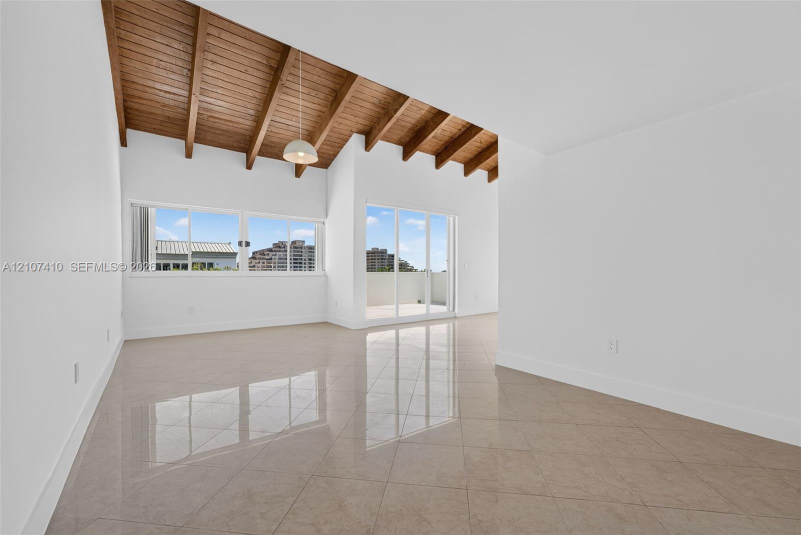 50 Ocean Lane Drive Ph601 Property Photo 5