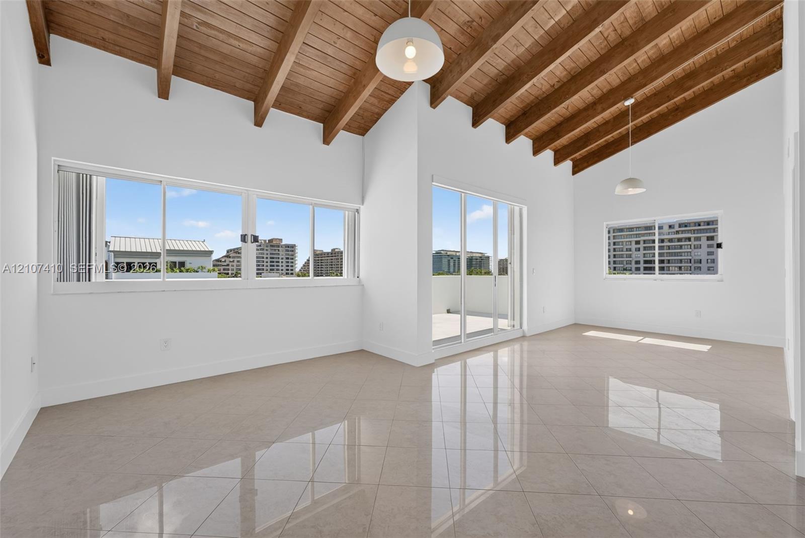 50 Ocean Lane Drive Ph601 Property Photo 7