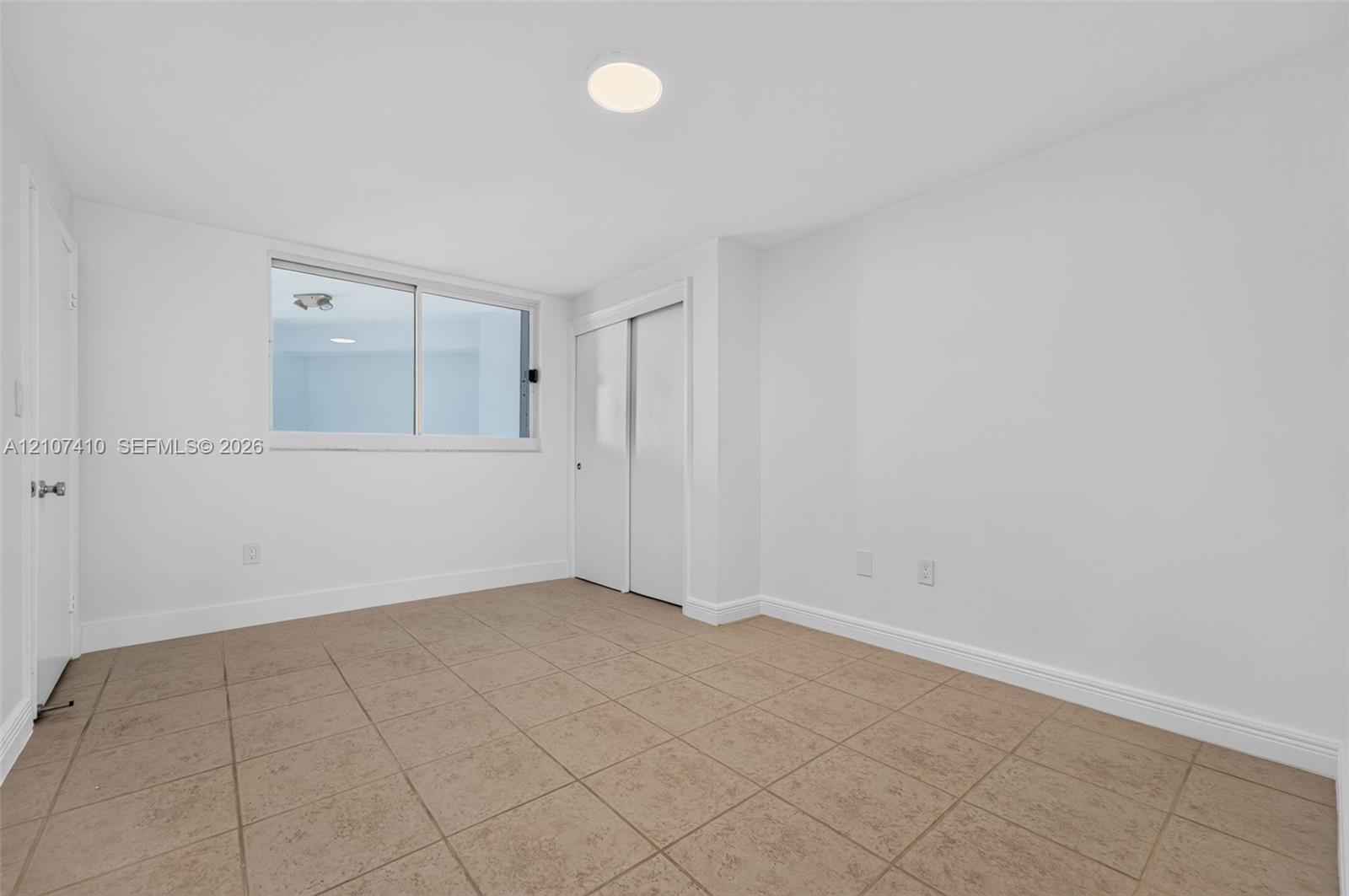 50 Ocean Lane Drive Ph601 Property Photo 26