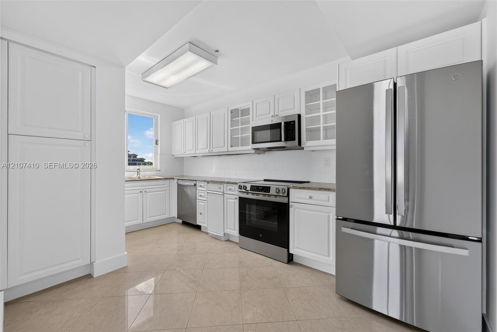 50 Ocean Lane Drive Ph601 Property Photo 34