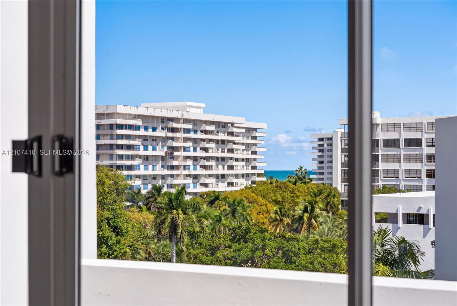 50 Ocean Lane Drive Ph601 Property Photo 42