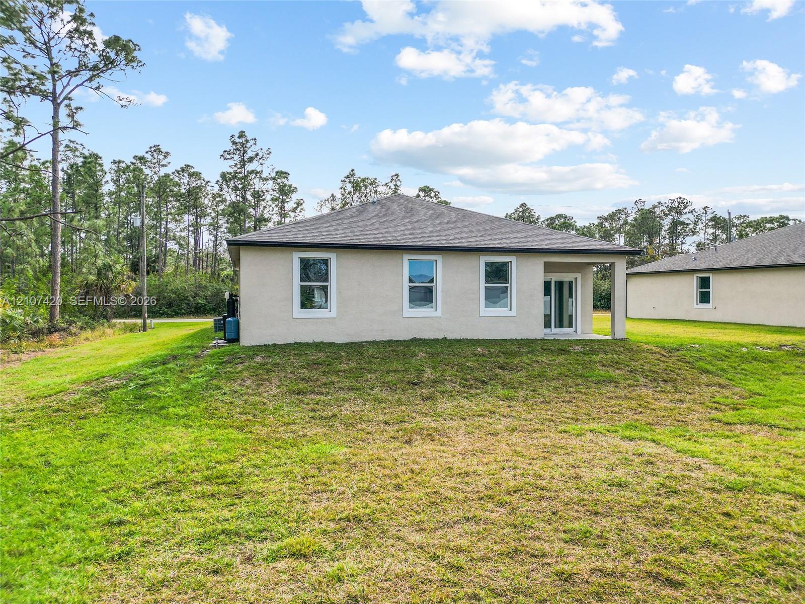 566 Woodview Drive Property Photo 25