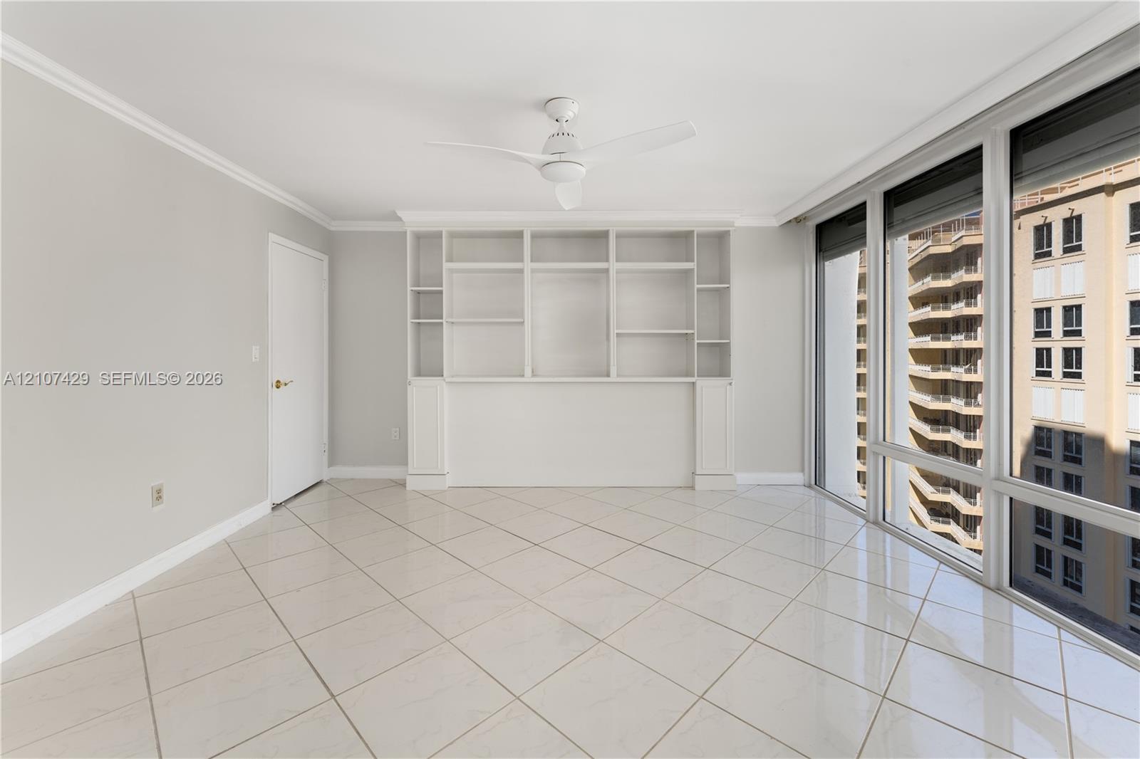 881 Ocean Drive 13h Property Photo 12