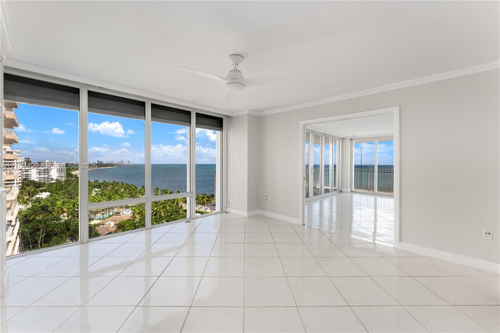881 Ocean Drive 13h Property Photo 13