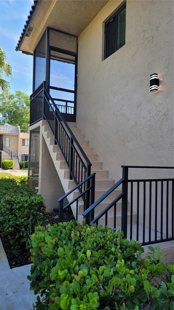 330 Racquet Club Road 204 Property Photo 5