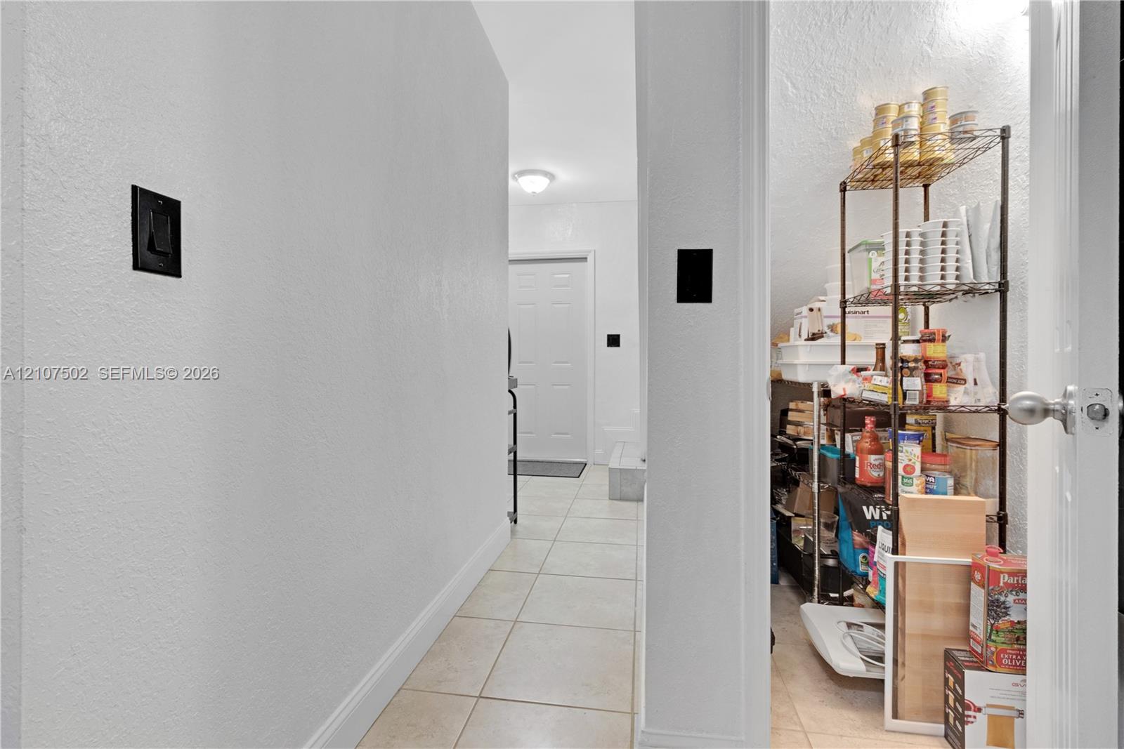 6217 Sw 78th Street 2b Property Photo 25