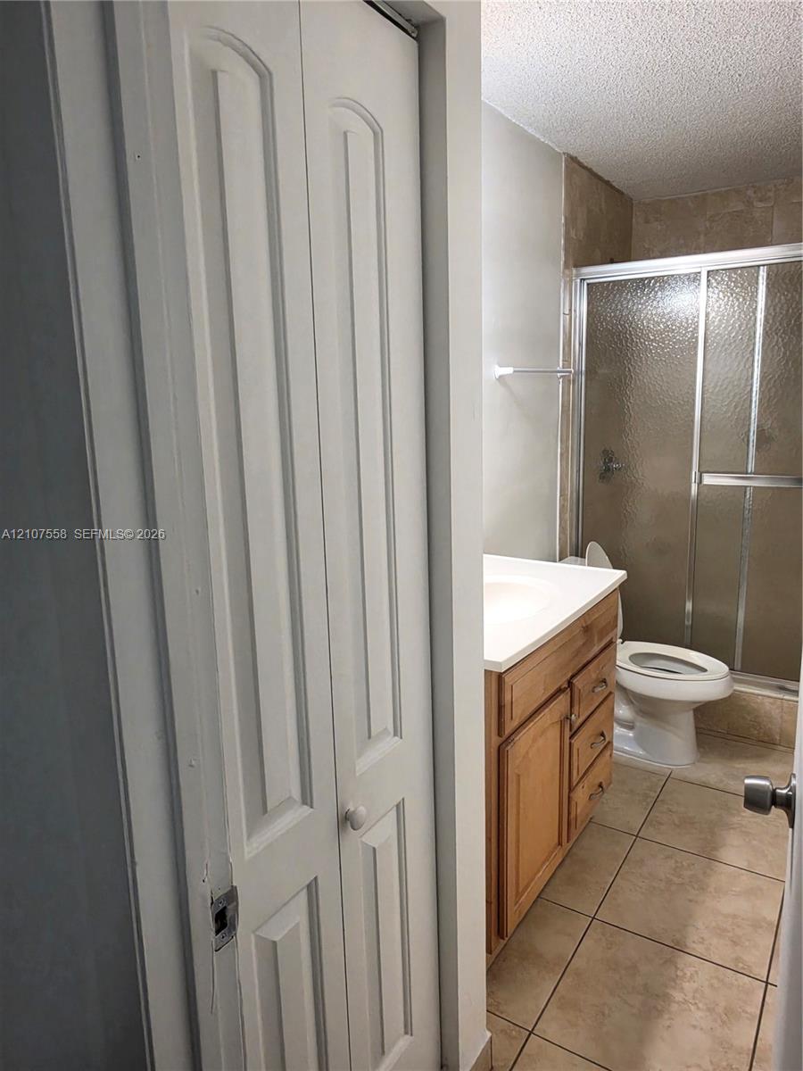 A12107558 Property Photo 17