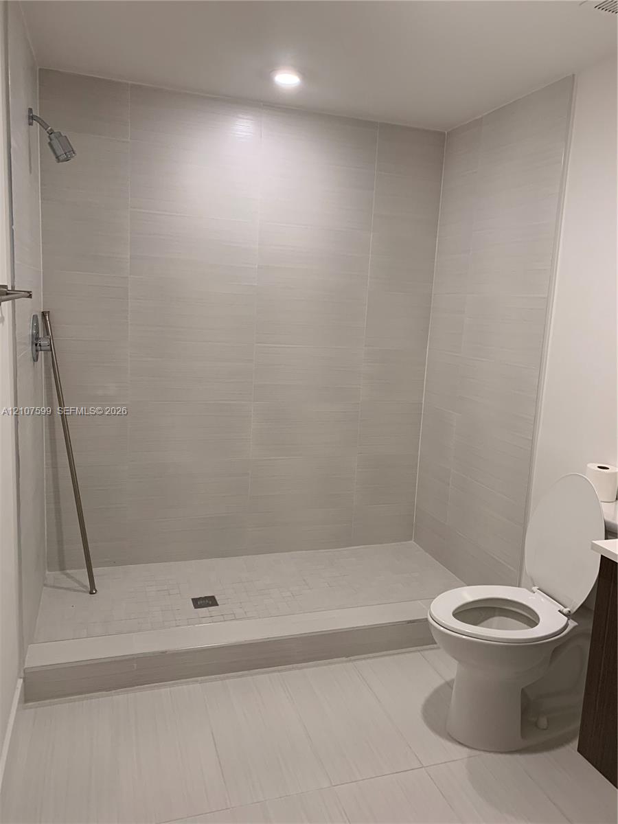 7875 Nw 107th Avenue 208 Property Photo 13
