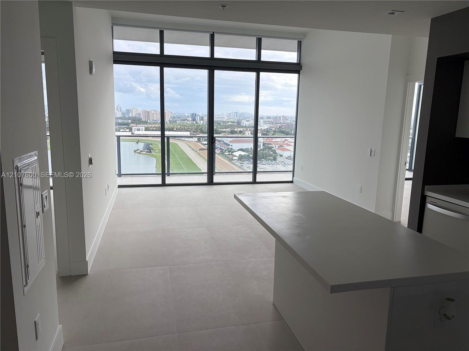 1170 E Hallandale Beach Boulevard 2409 Property Photo 10