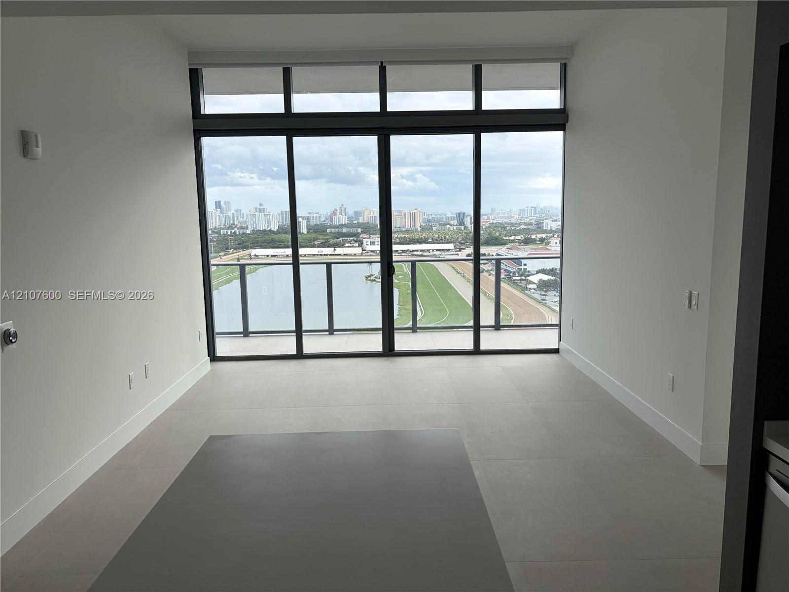 1170 E Hallandale Beach Boulevard 2409 Property Photo 11