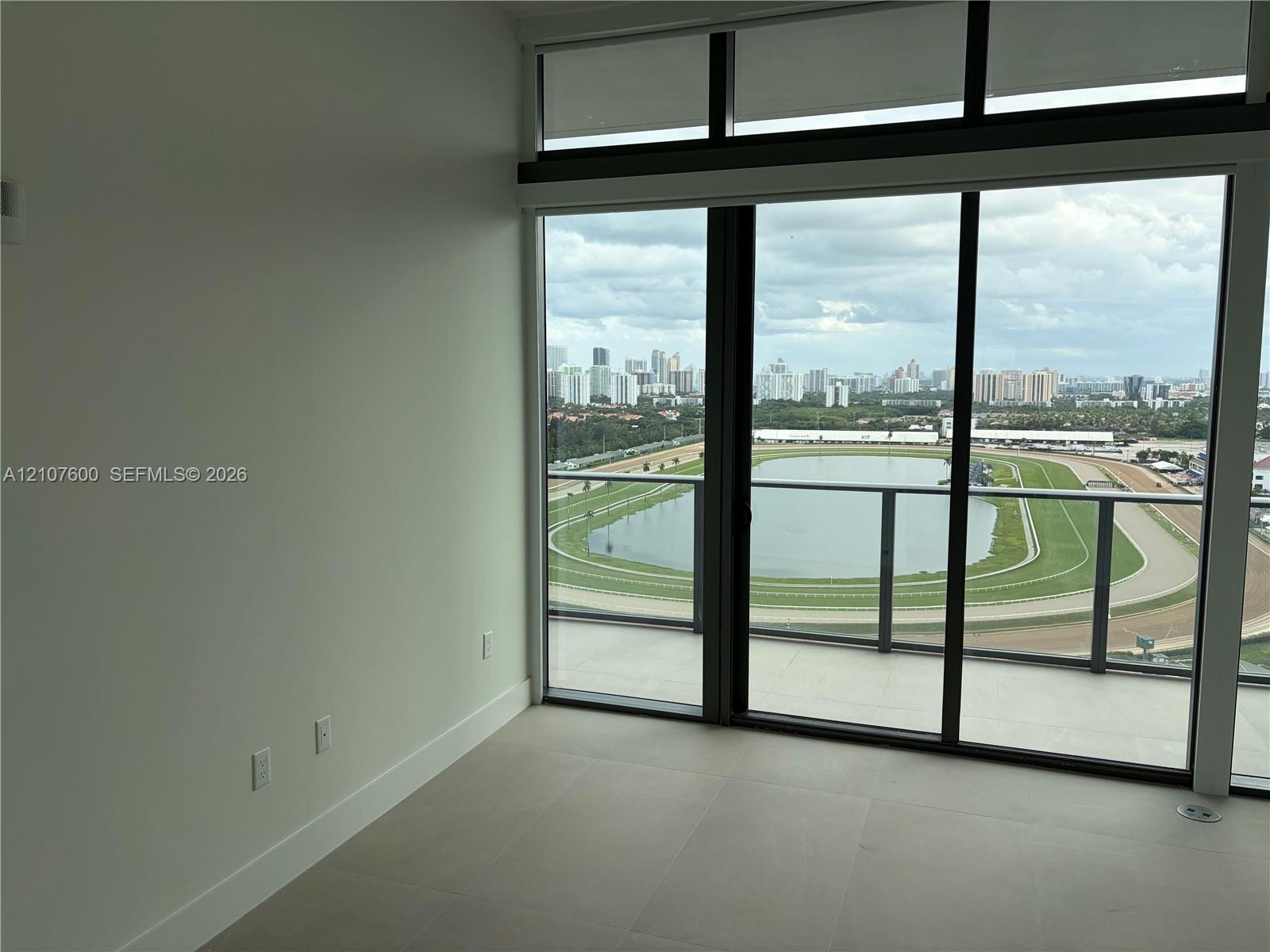 1170 E Hallandale Beach Boulevard 2409 Property Photo 69