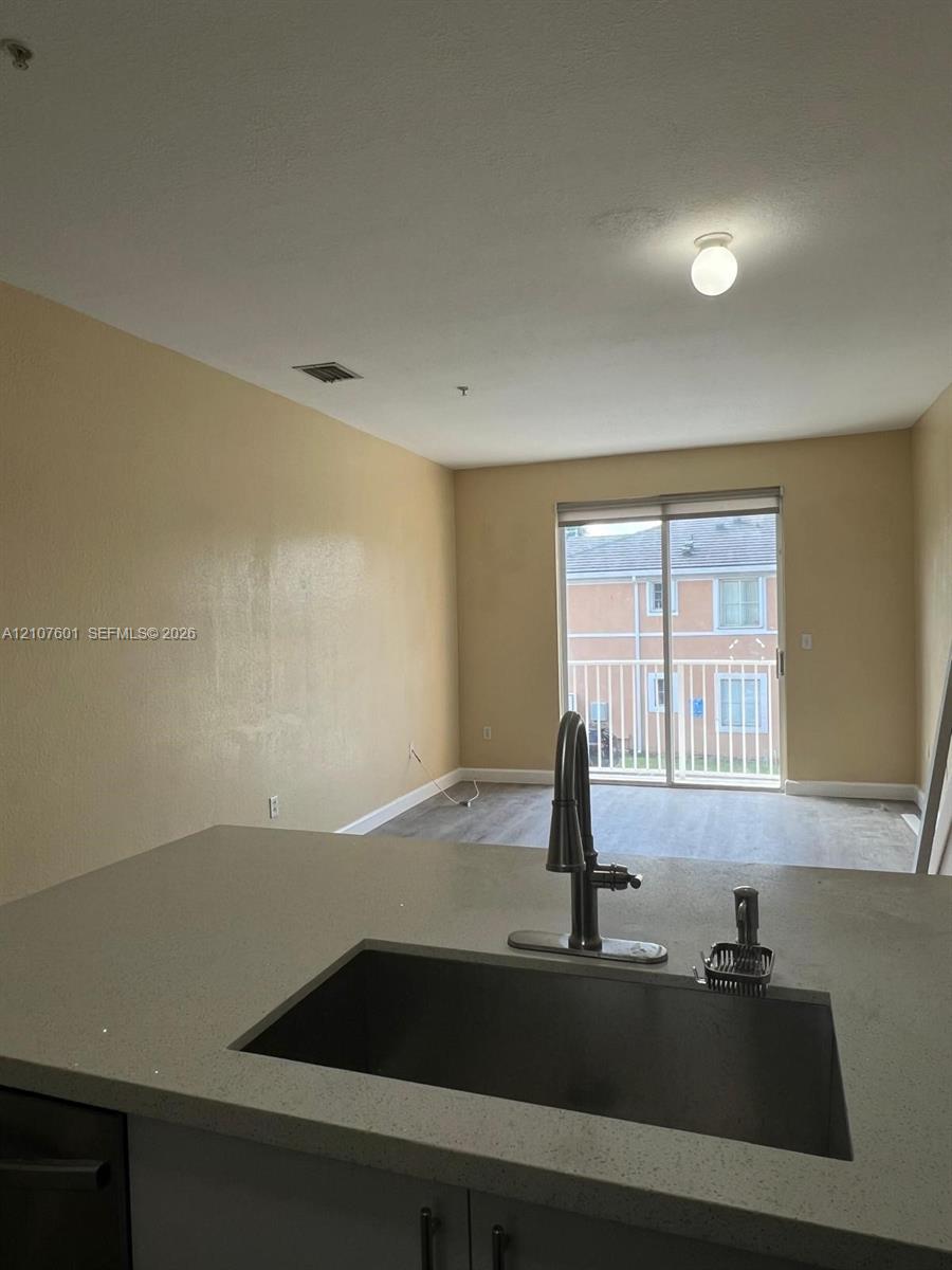 7080 Nw 177th Street 203-13 Property Photo 20