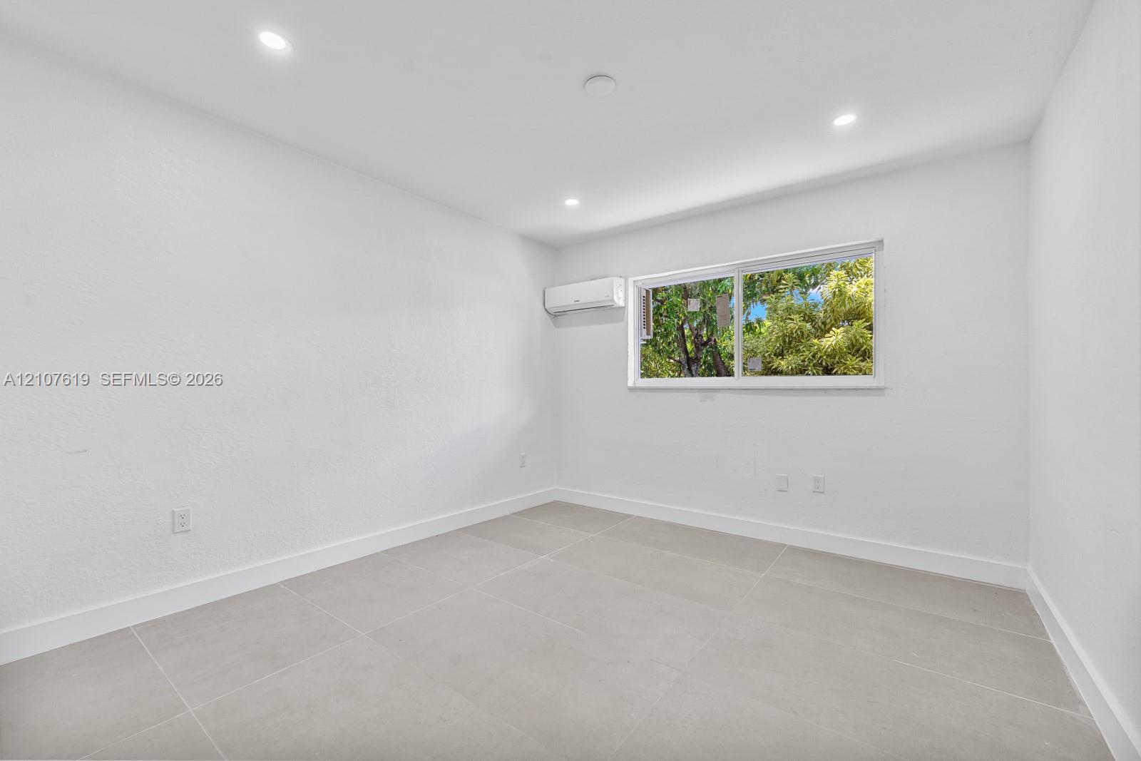 1849 Nw 16th Street B Property Photo 11