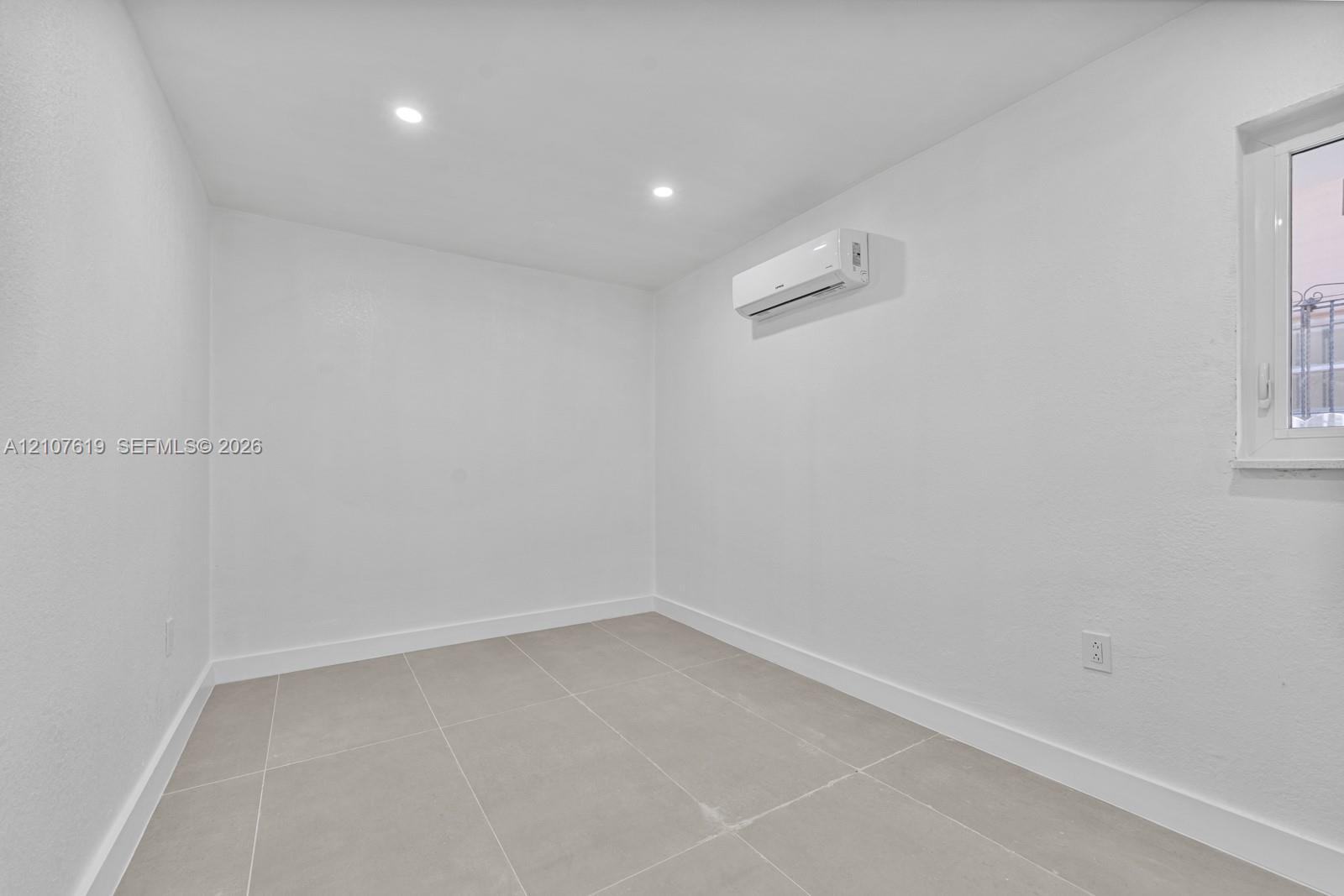 1849 Nw 16th Street B Property Photo 15