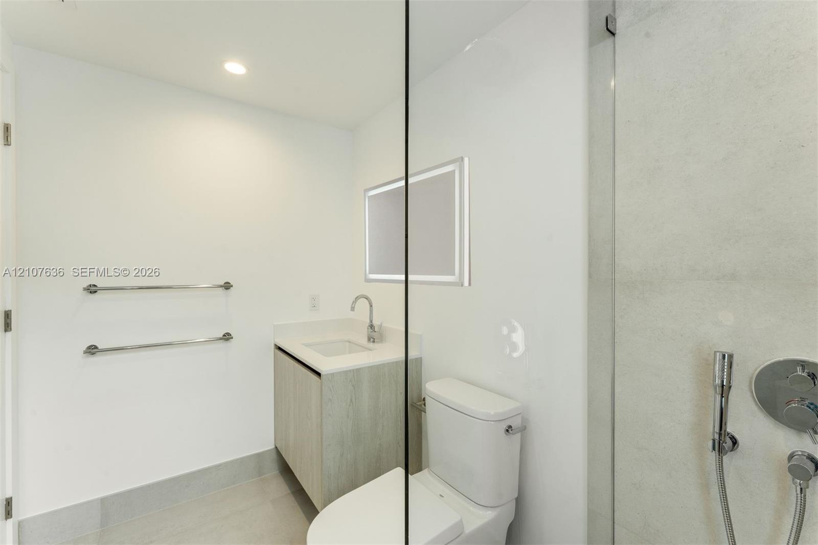 9201 E Bay Harbor Drive 501 Property Photo 15