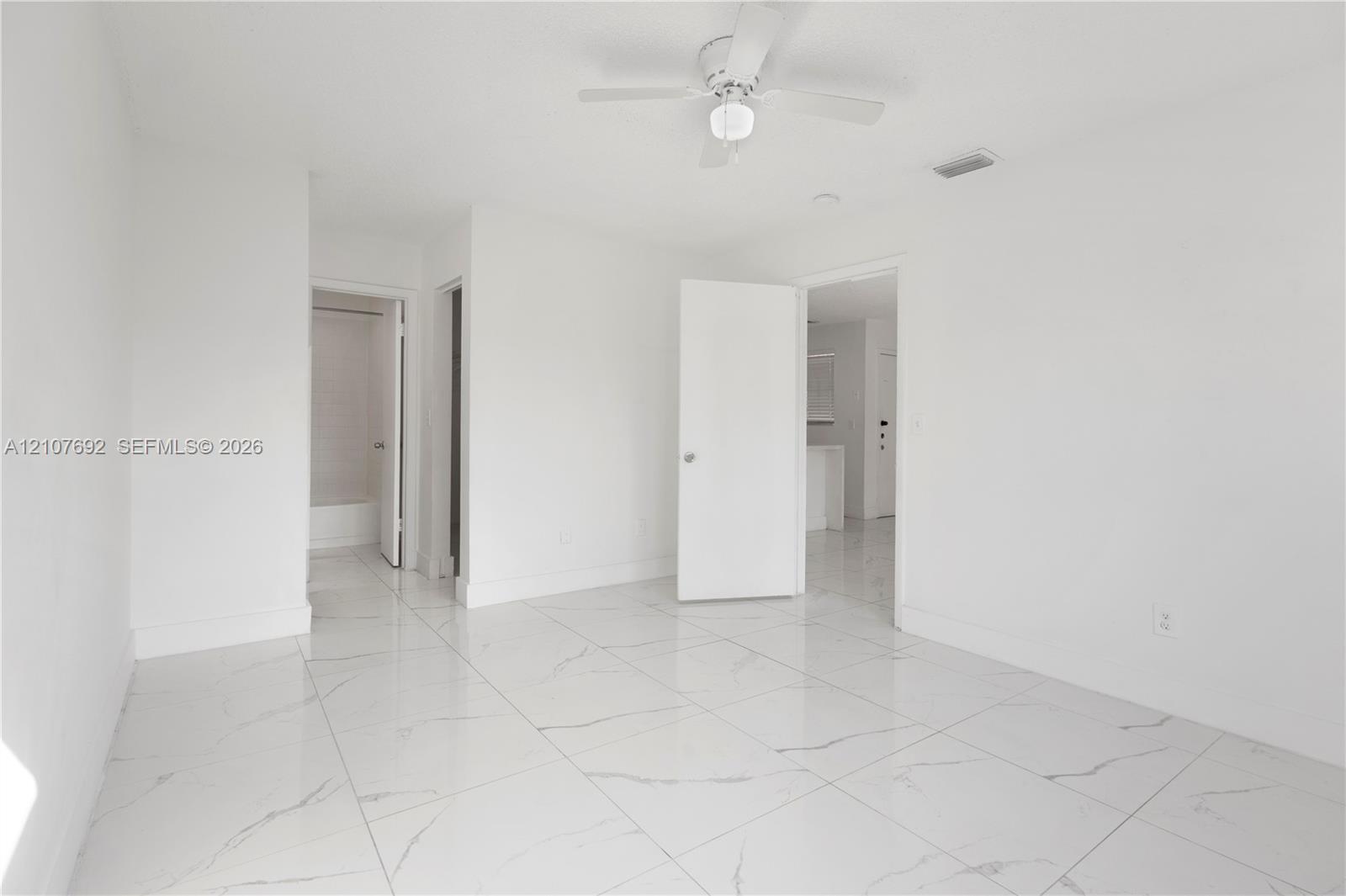 6580 W 27th Court 58-21 Property Photo 8