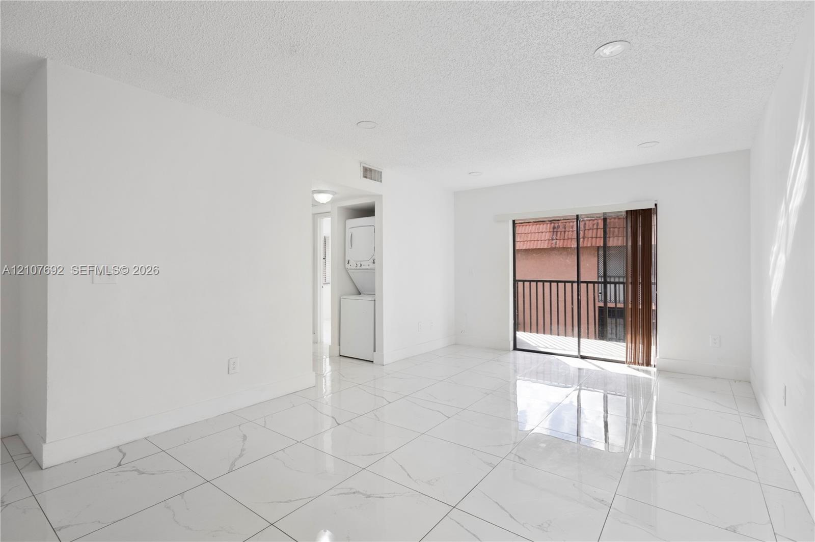 6580 W 27th Court 58-21 Property Photo 11