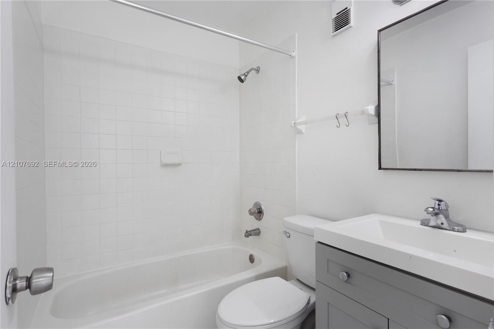 6580 W 27th Court 58-21 Property Photo 15