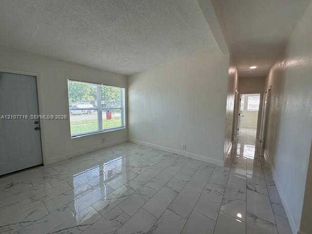 240 Nw 28th Avenue Property Photo 5