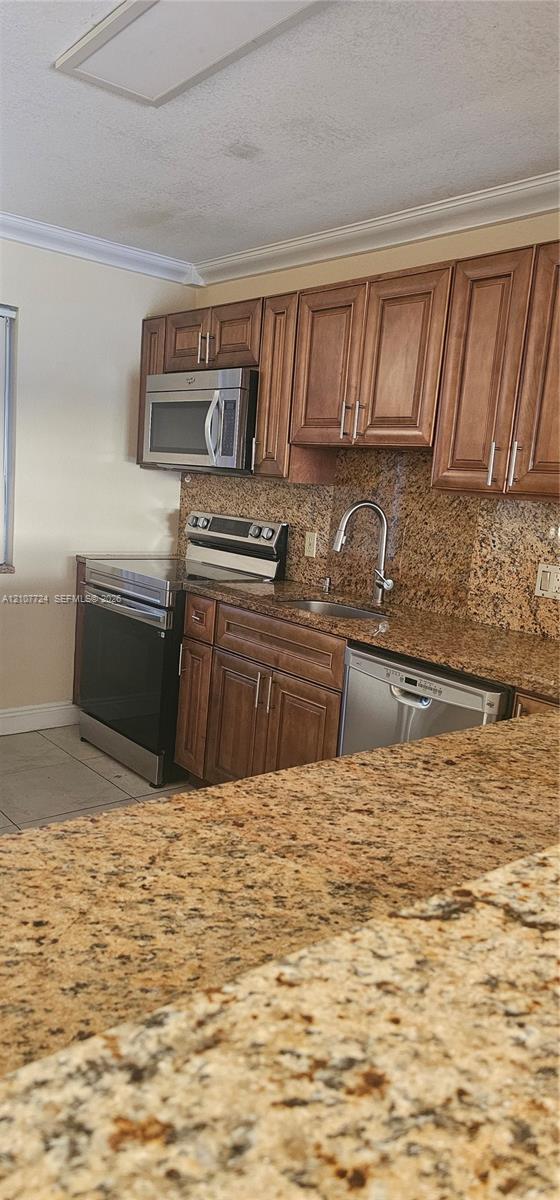 280 Racquet Club Road 103 Property Photo 3