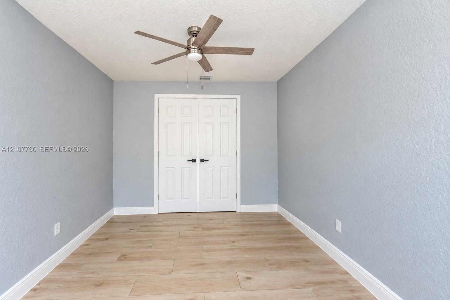15606 Sw 52nd Court Property Photo 32