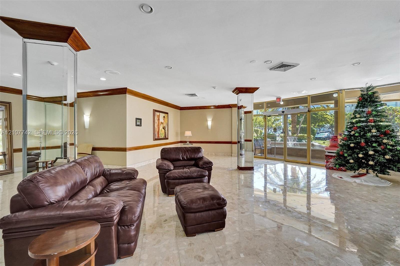 100 Golden Isles Drive 112 Property Photo 19