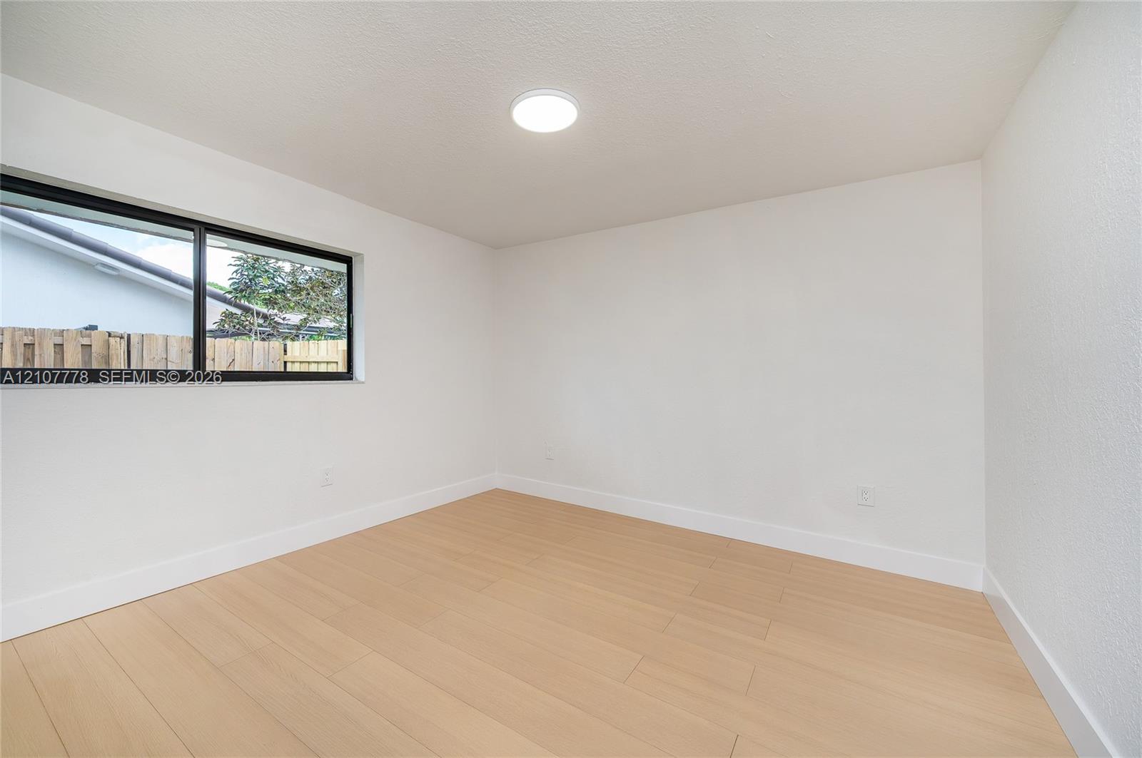 9261 Sw 11th Street Property Photo 15
