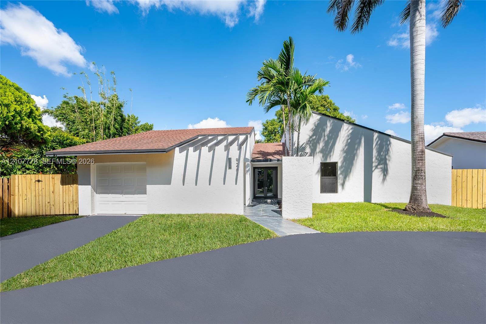 9261 Sw 11th Street Property Photo 16