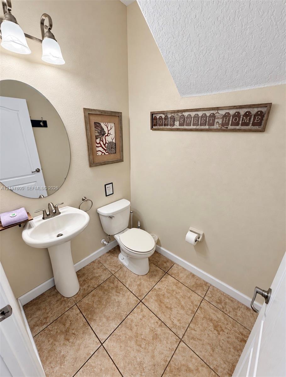 1476 Moon Valley Property Photo 4