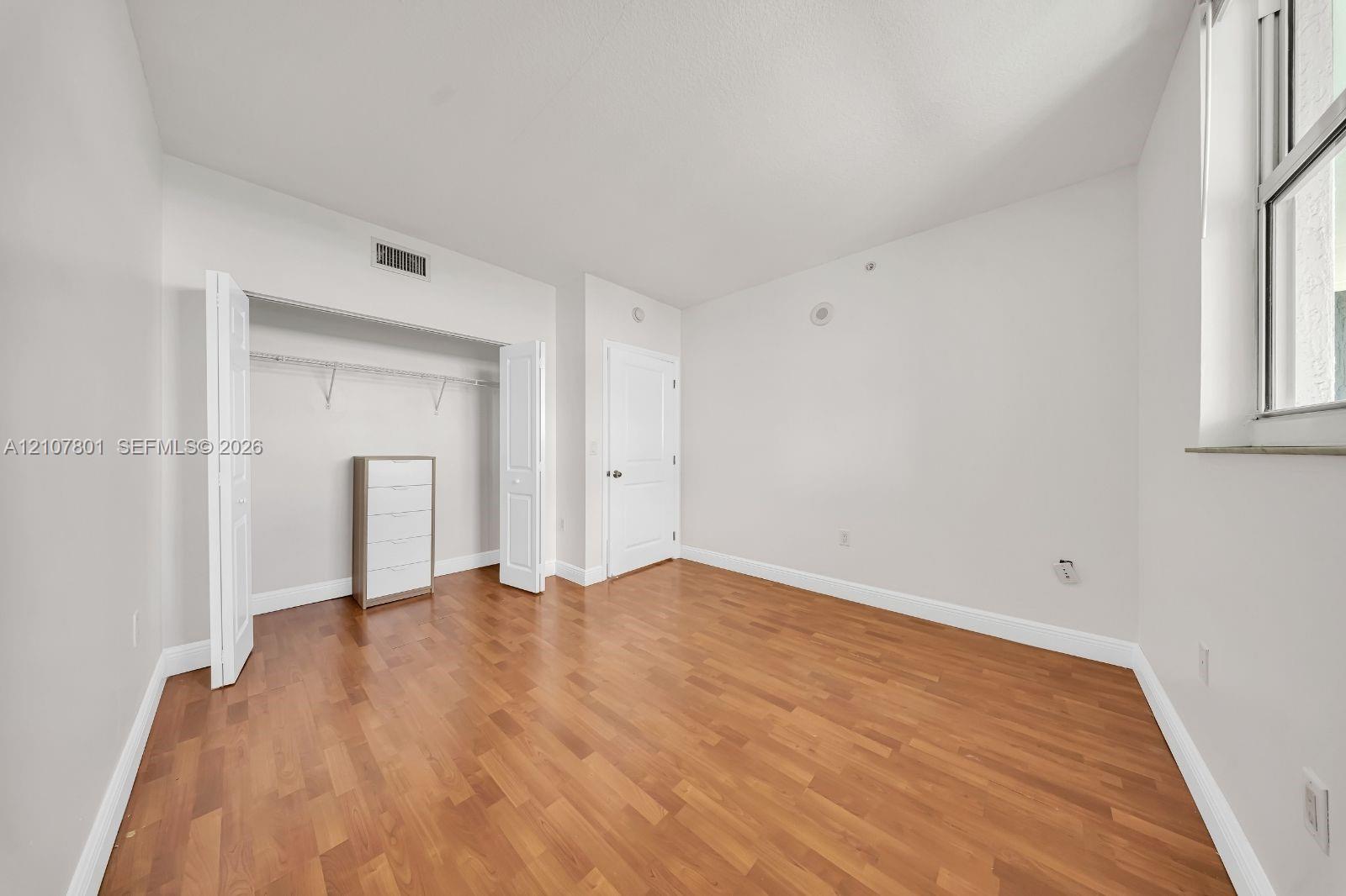 1250 S Miami Avenue 3503 Property Photo 13