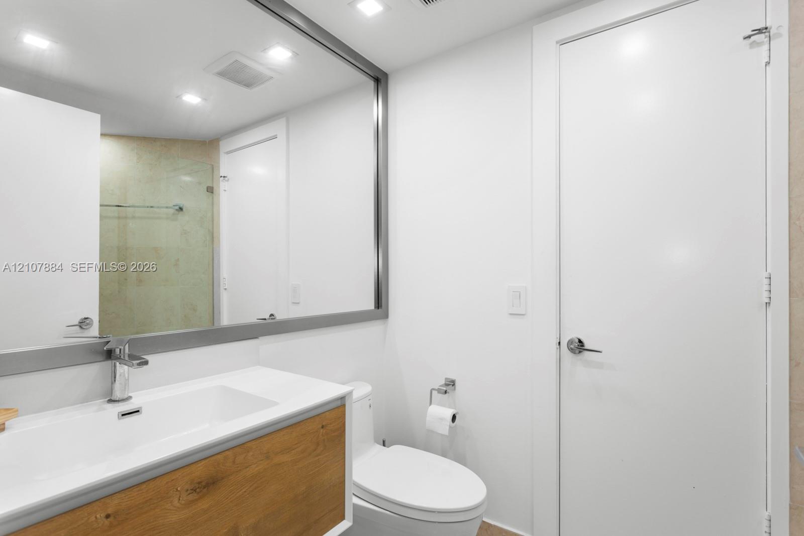 765 Crandon Boulevard 310 Property Photo 20