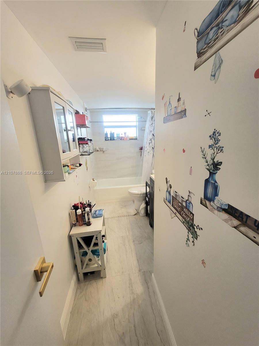 1780 Ne 191st Street 611-2 Property Photo 19