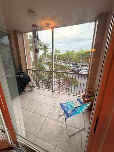 9755 Nw 52nd Street 218 Property Photo 3