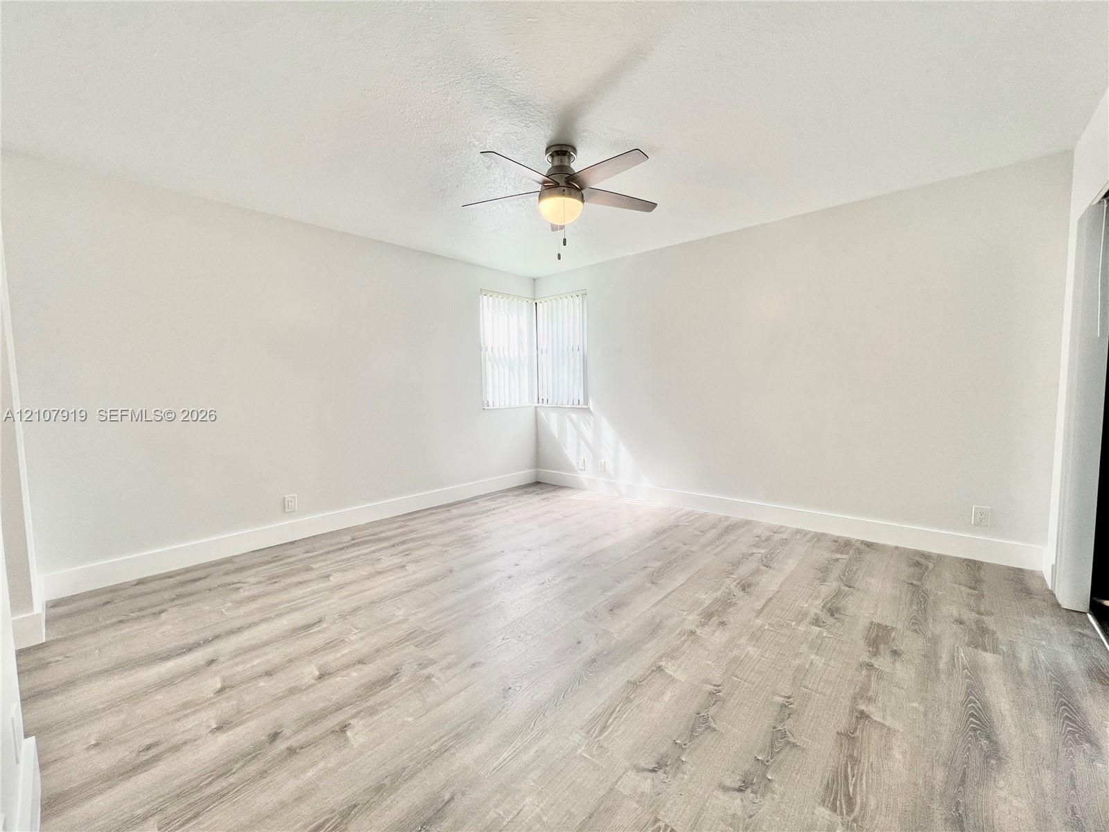 10105 W Sunrise Boulevard 101 Property Photo 6