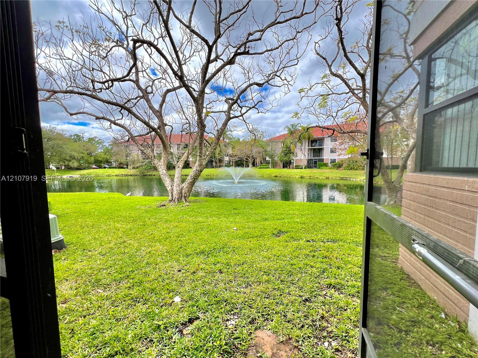 10105 W Sunrise Boulevard 101 Property Photo 23